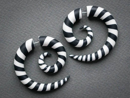 White Black Fake Gauge Earrings, Halloween Spiral Earrings, Cosplay Costume Accessories